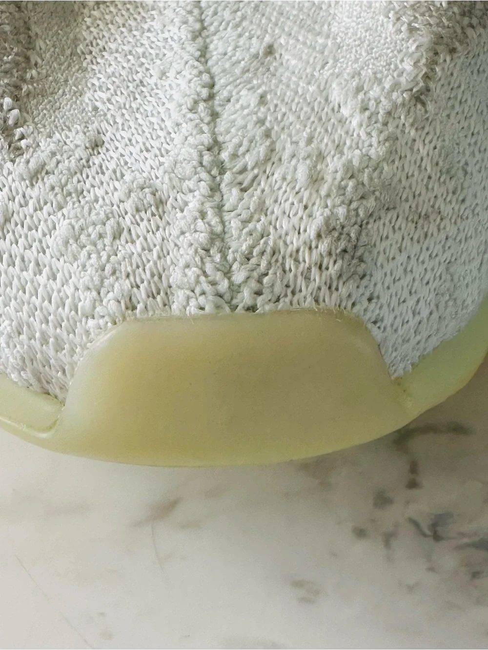 adidas Men’s Yeezy Boost 380 Calcite Glow Men’s Size 12